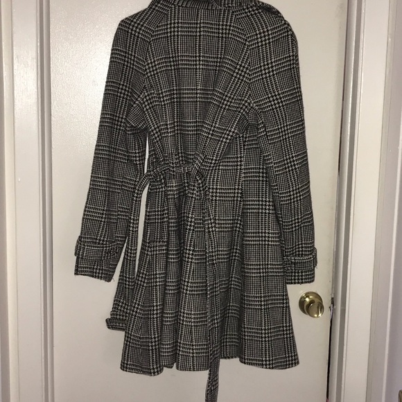 houndstooth black and white coat - Picture 4 of 4